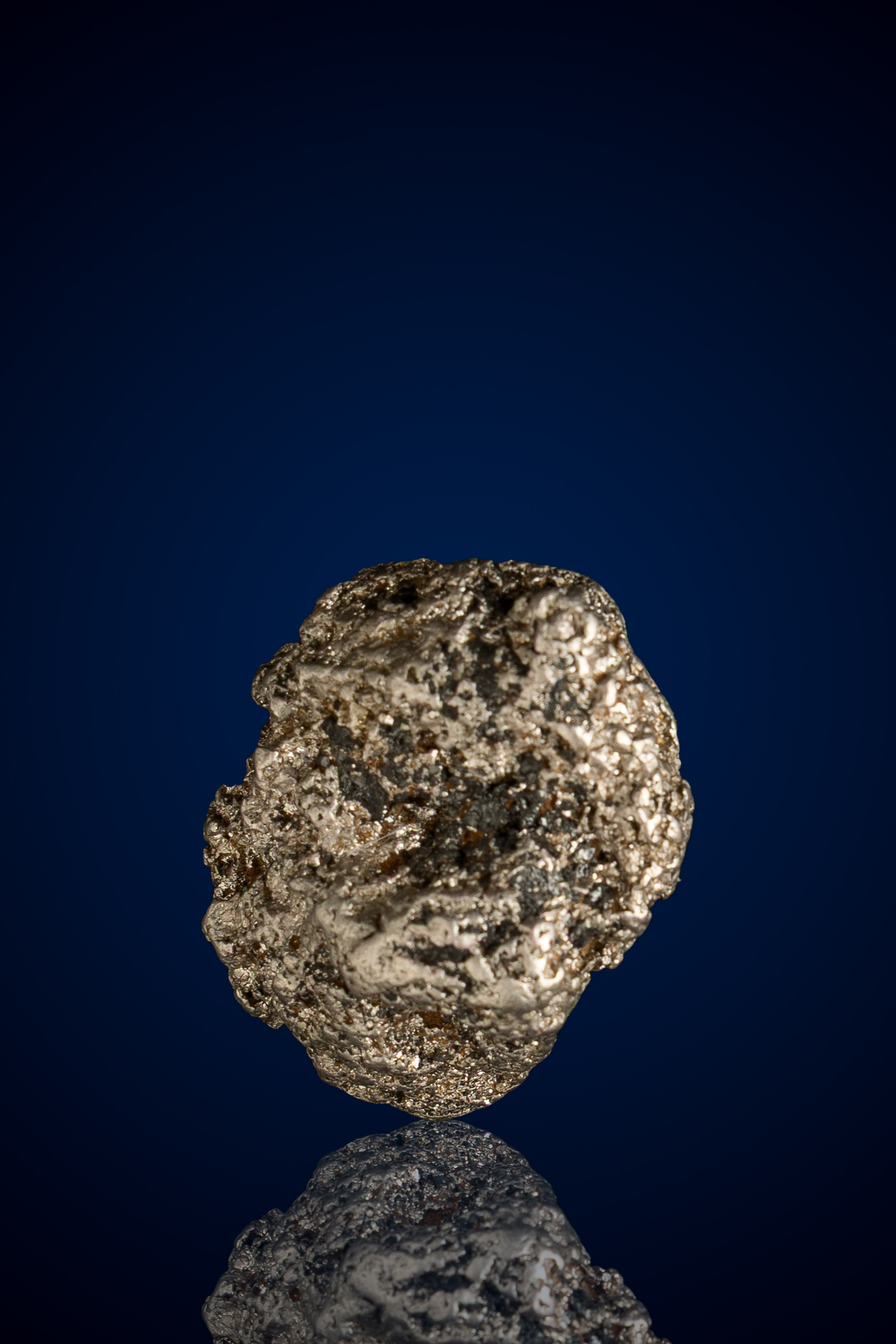 (image for) Extremely Rare, Textured Platinum Nugget - Russia - 35.69 grams